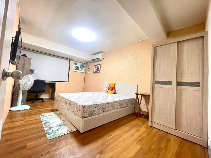 鹽埕建國四路｜可租補套房與雅房