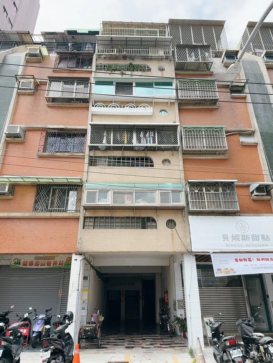 壽山街7-11雅房